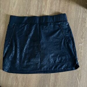 Orvis Shimmery Blue Skort